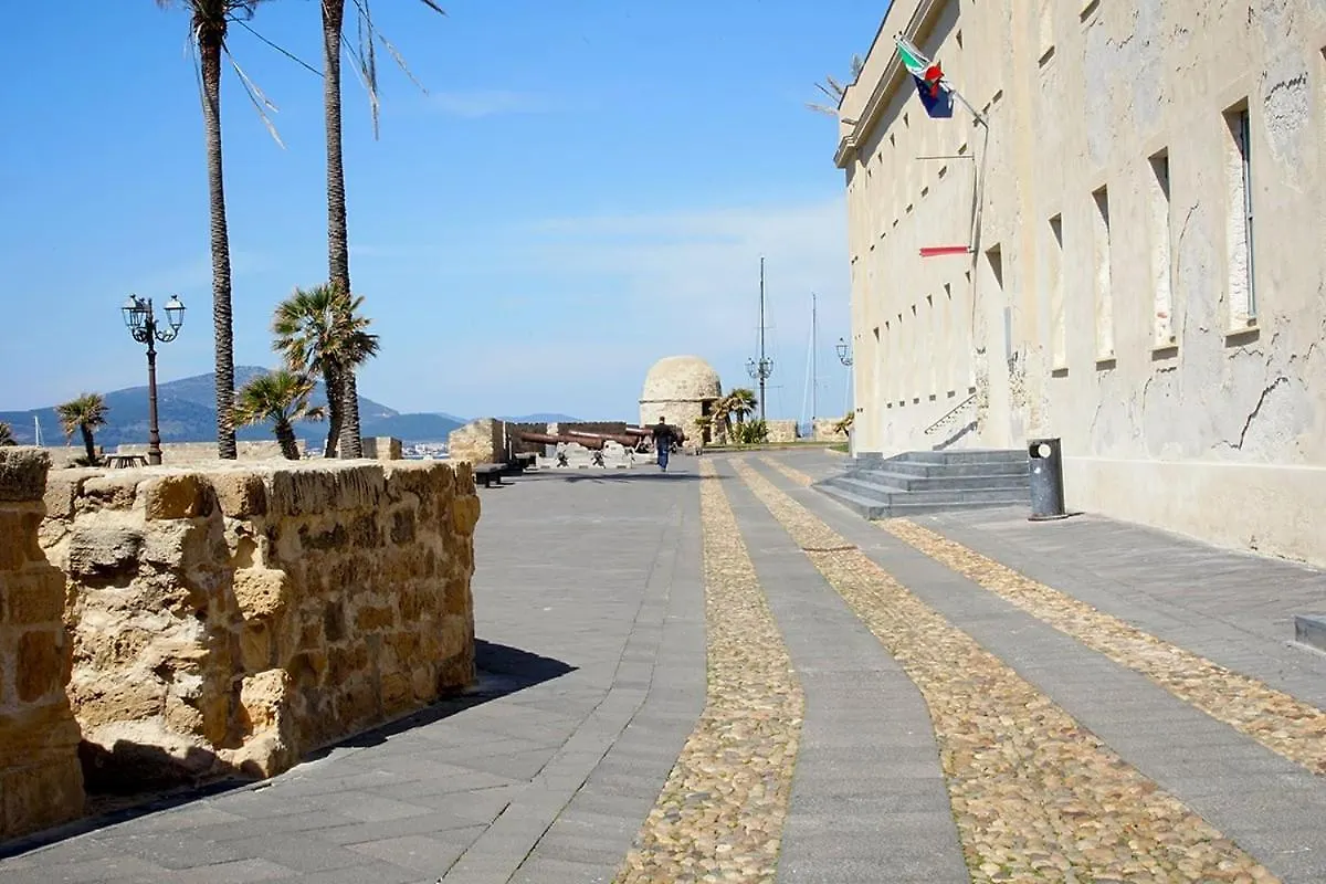 Ai Bastioni Di Alghero - 1 Bedroom Apartment A Few Meters From The Town Center