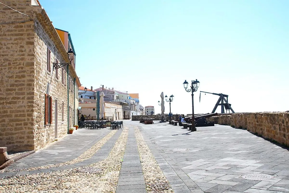 Ai Bastioni Di Alghero - 1 Bedroom Apartment A Few Meters From The Town Center Italië